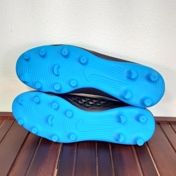 NIKE TIEMPO LEGEND 8 CLUB FG SOCCER CLEATS - Picture 7 of 7